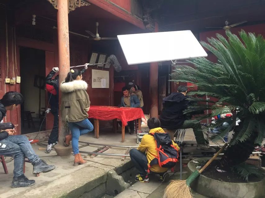&#21326;&#20159;&#24179;&#21488;&#95;&#21326;&#20159;&#40;&#20013;&#22269;&#41;
