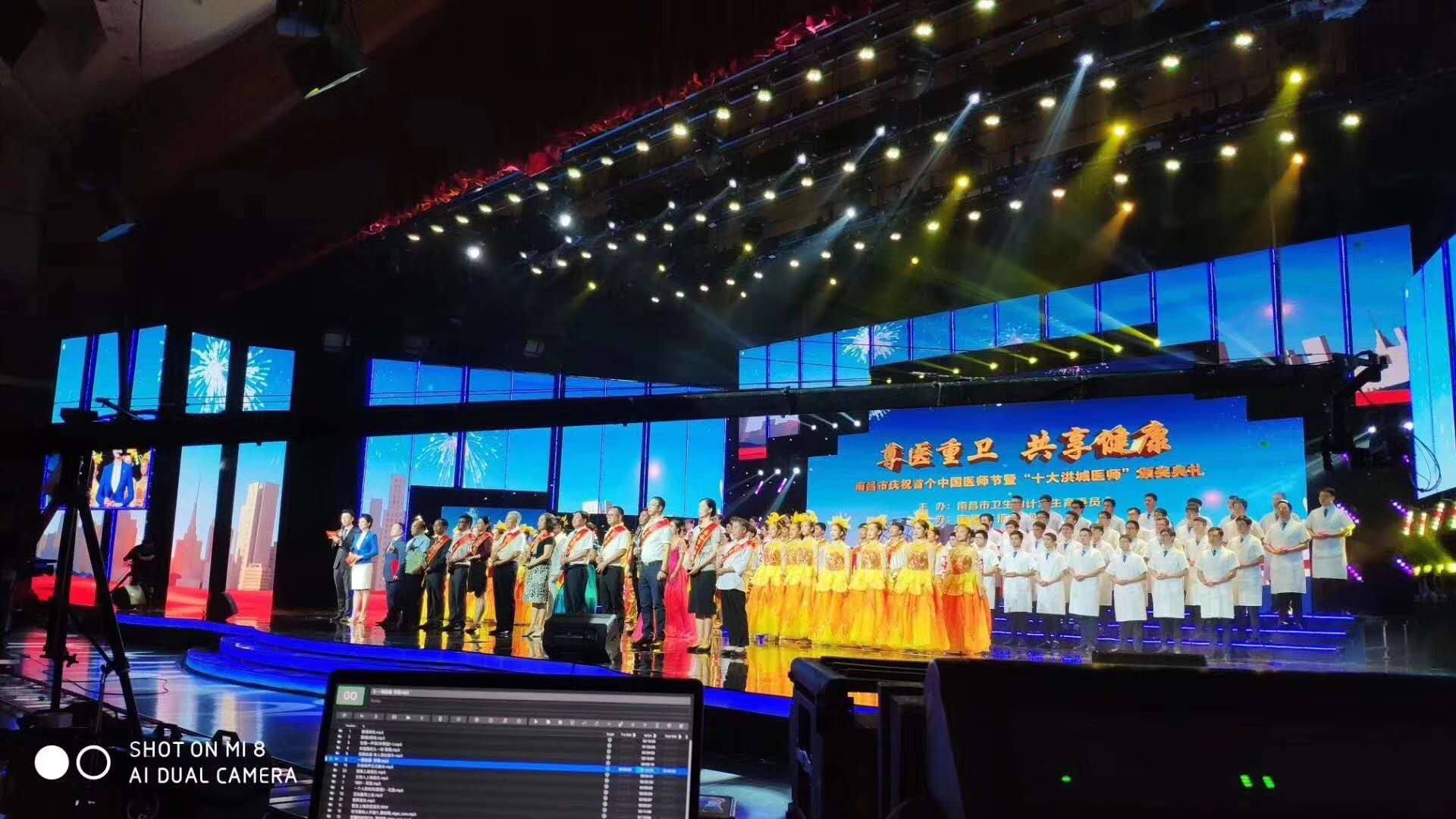 &#21326;&#20159;&#24179;&#21488;&#95;&#21326;&#20159;&#40;&#20013;&#22269;&#41;